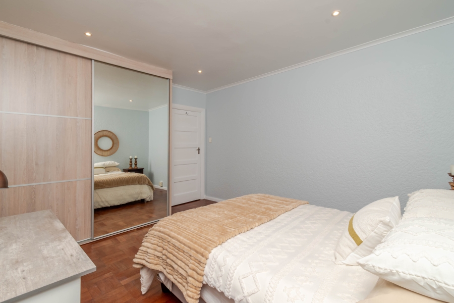 To Let 2 Bedroom Property for Rent in Oranjezicht Western Cape